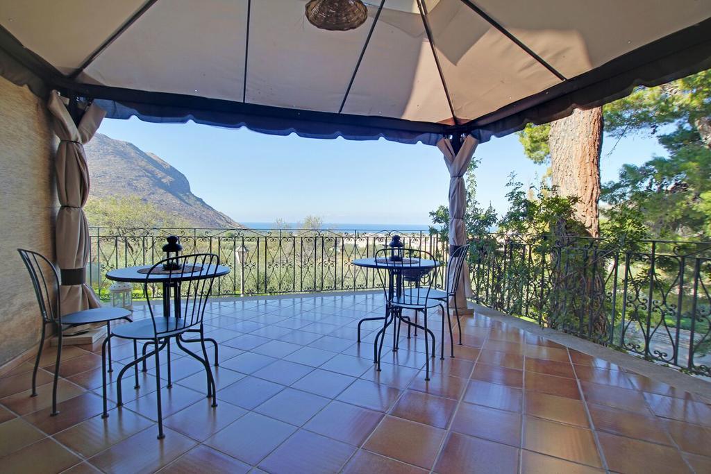 Poggio Di Mare Acomodação com café da manhã Castelluzzo Exterior foto