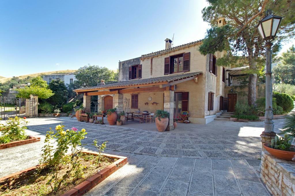 Poggio Di Mare Acomodação com café da manhã Castelluzzo Exterior foto